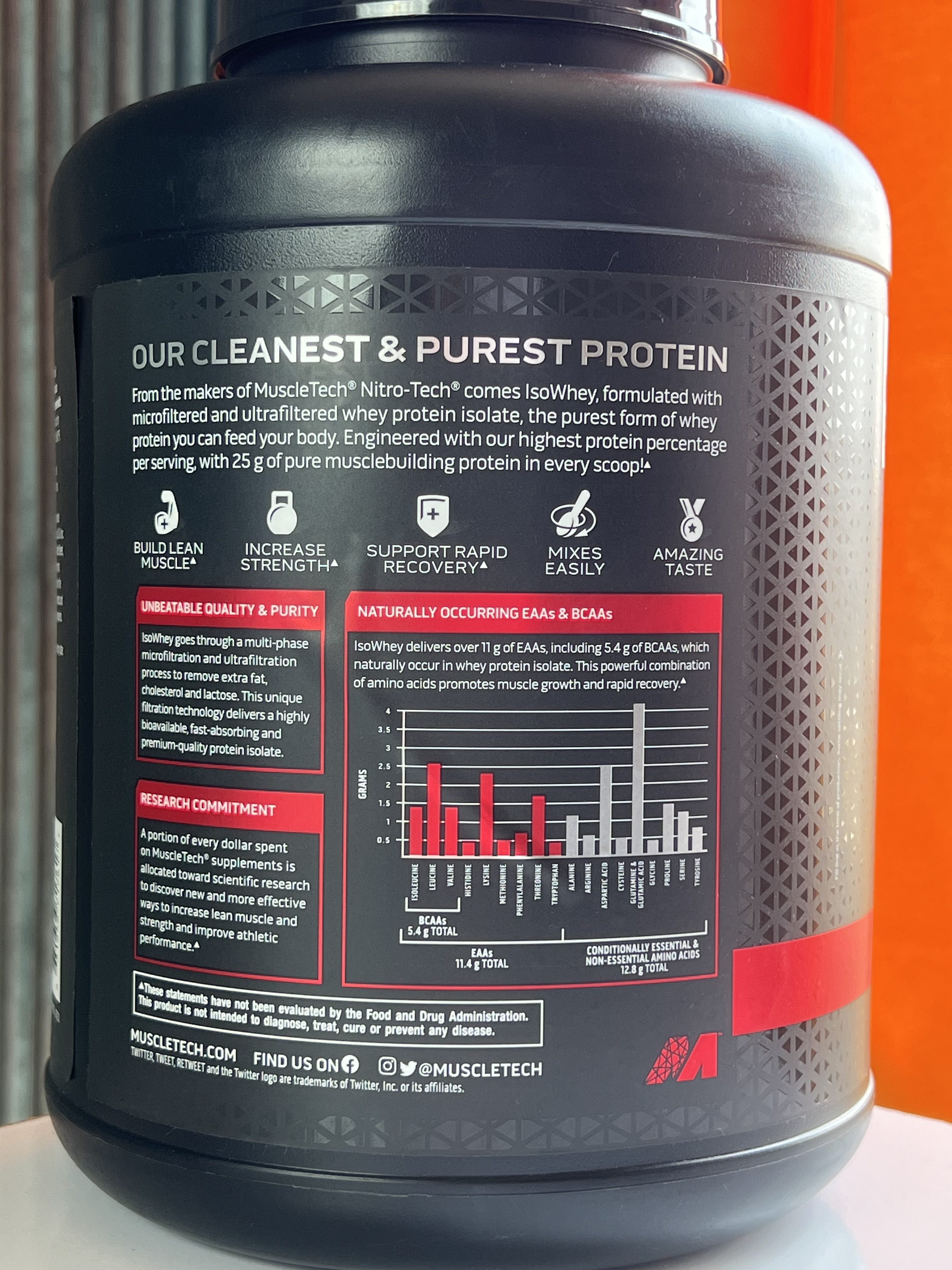 وی ایزوله ماسلتک Whey Isolate MUSCLETECH2